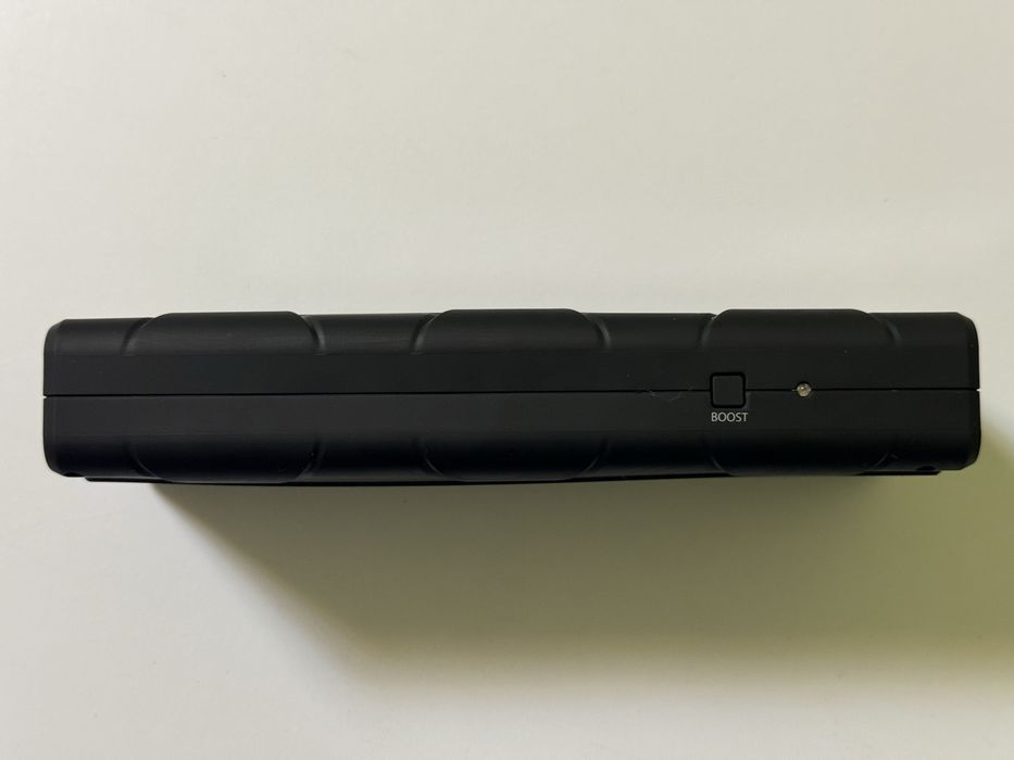 Продам повербанк (бустер) RAVPower 14000 mAh Car Jump Starter RP-PB063