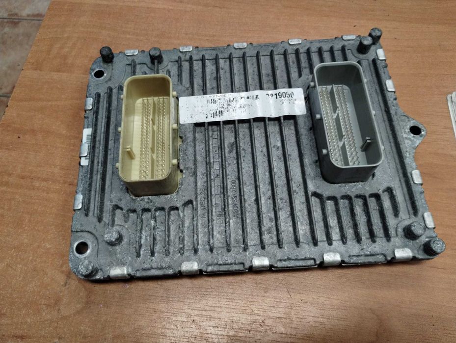 komputer sterownik silnika Jeep Cherokee WK2 3.6 V6 Dodge P6833.0924AA