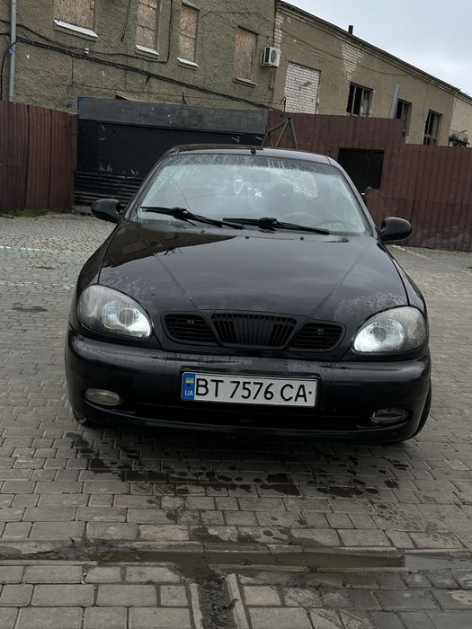 Daewoo Lanos 1.6 • Газ/Бензин • Чорний