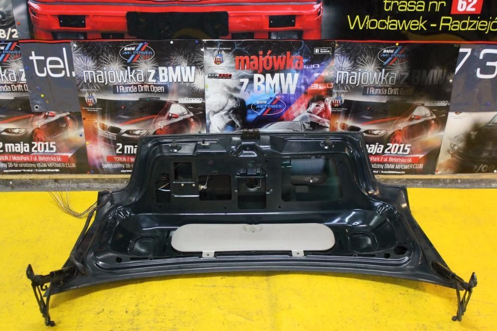 BMW E36 Compact Sedan Klapa Tył Tylna Pokrywa Bagażnika Części BMA