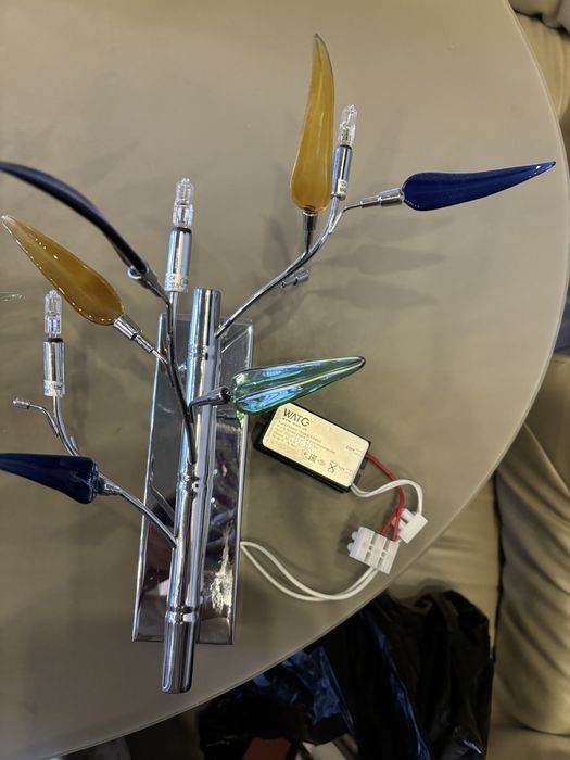 Продаю настенные бра