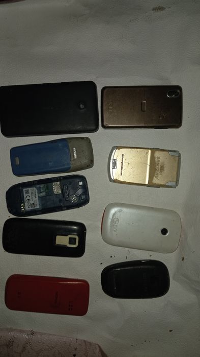 Продам старые Телефоны  NOKIA SAMSUNG