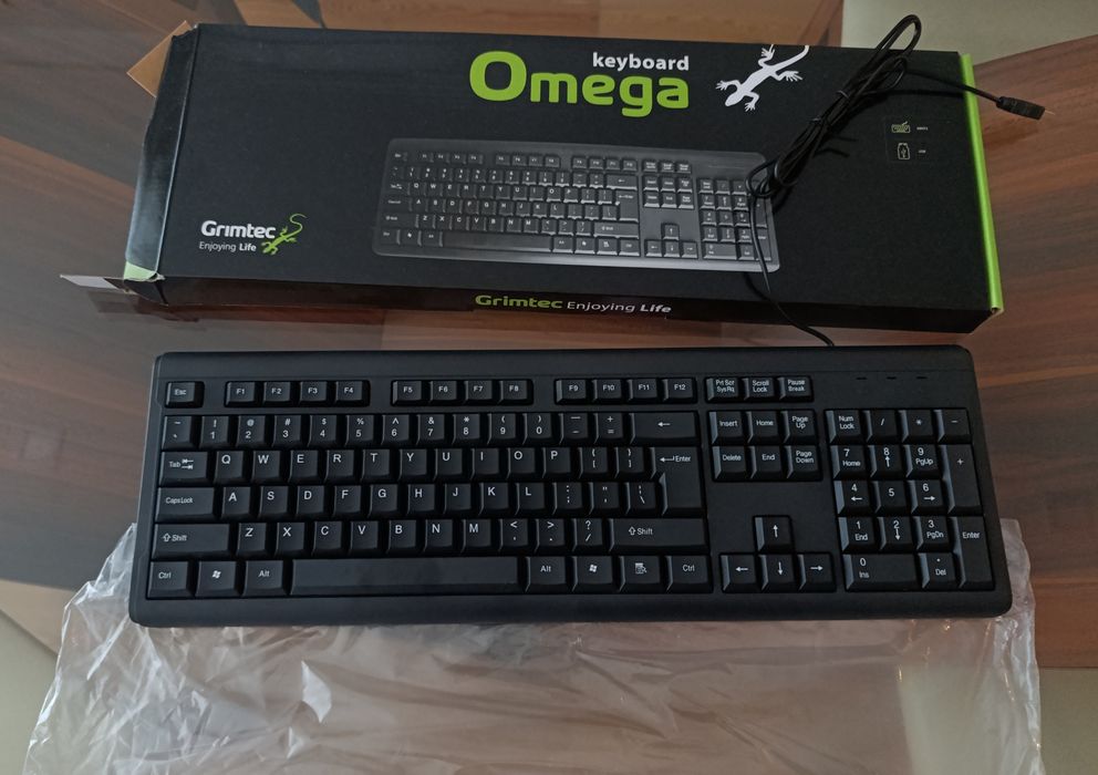 Teclado Omega novo