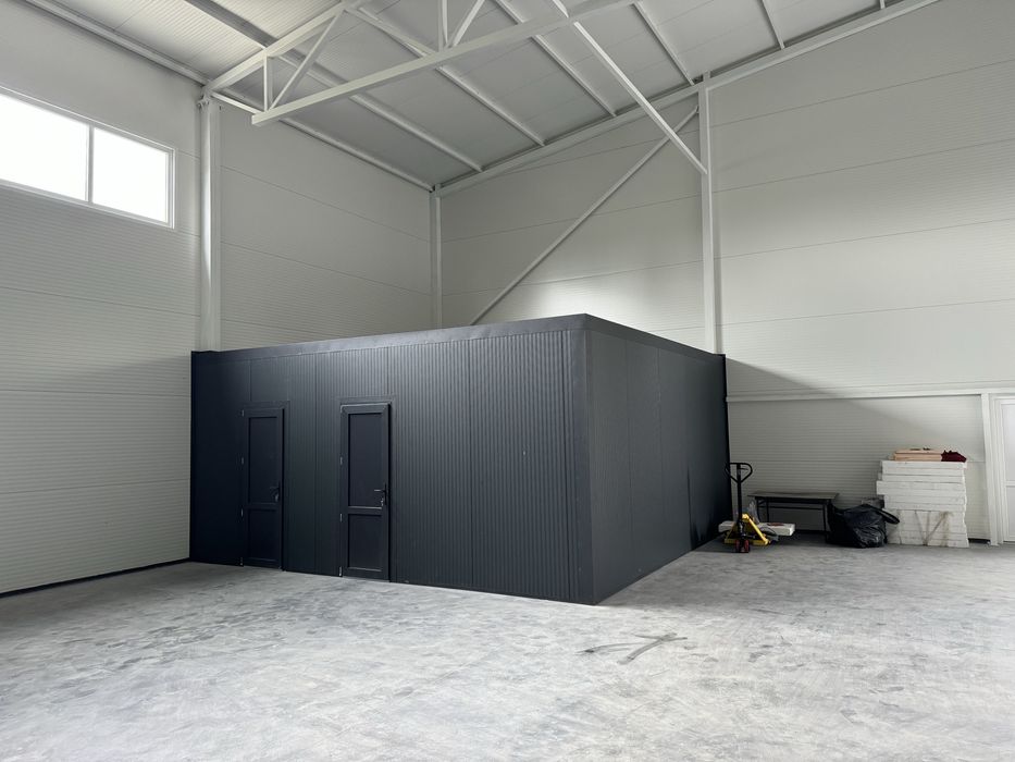 Продаж сучасного складського приміщення 1200м²,42сот. М11 Львів-Шегині