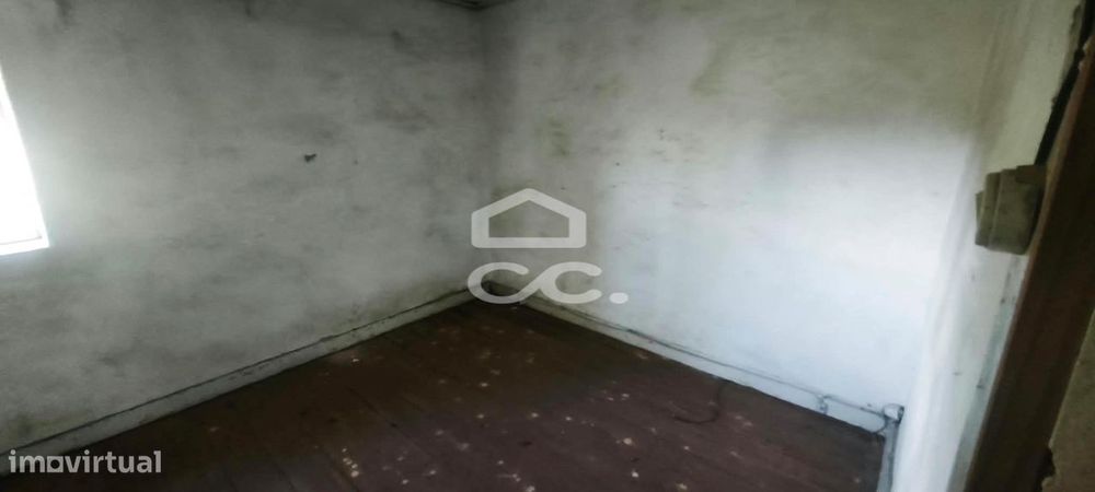 Moradia para Restauro Caldas de Vizela