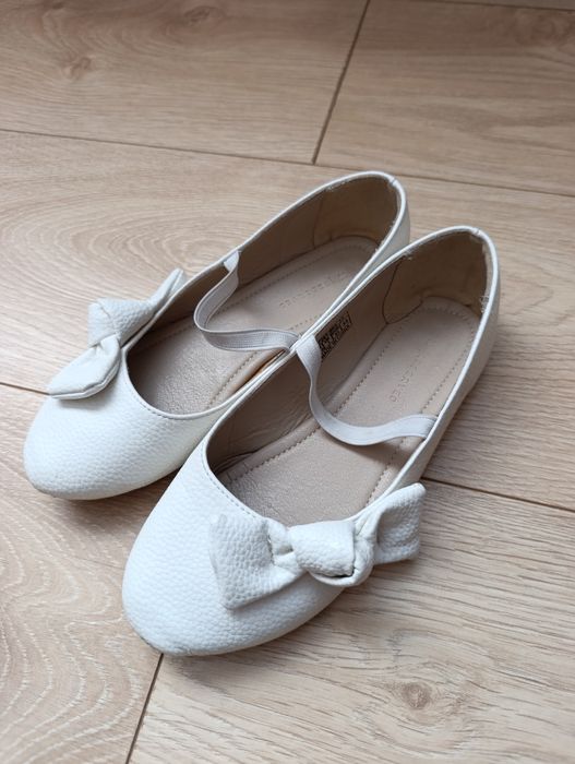 Балетки Reserved