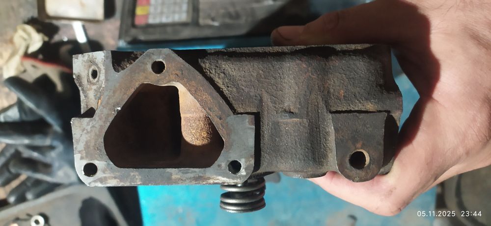 Головка кубота D 722