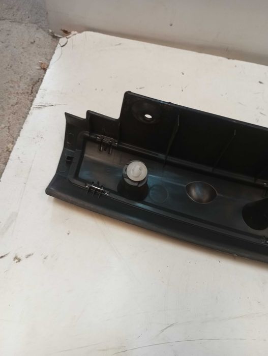 Soleira Interior da Mala Audi A4 B6 / B7 Avant – Ref: 8E9864483C