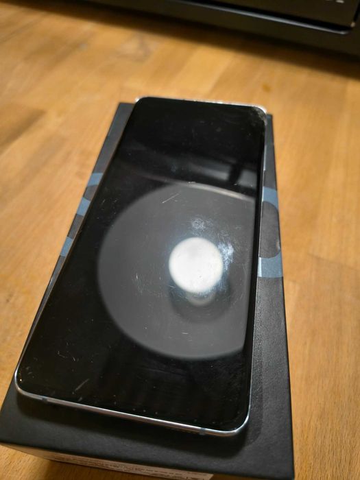 Samsung Galaxy S20+ – uszkodzony, sprawny technicznie 12RAM/128GB