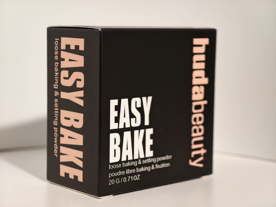 Banana bread Huda beauty powder puder easy bake