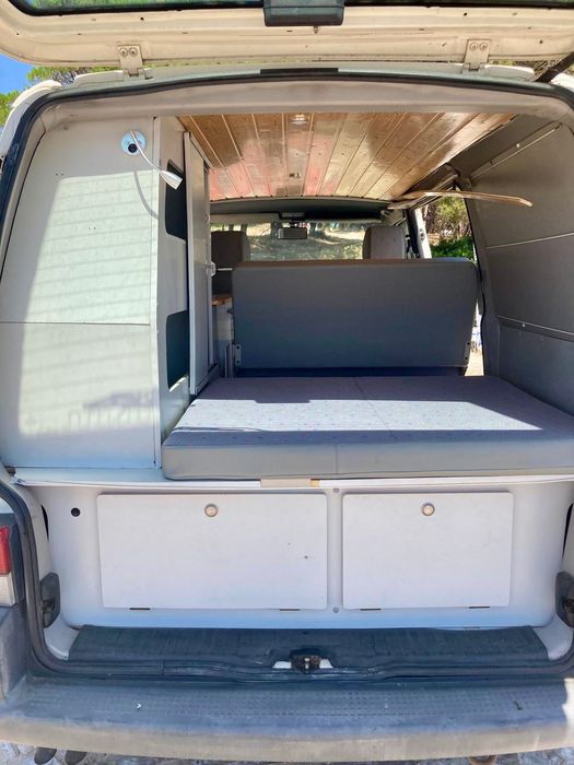 VW Transporter 1.9 Auto-Vivenda Legalizada