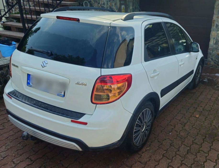 Suzuki SX4