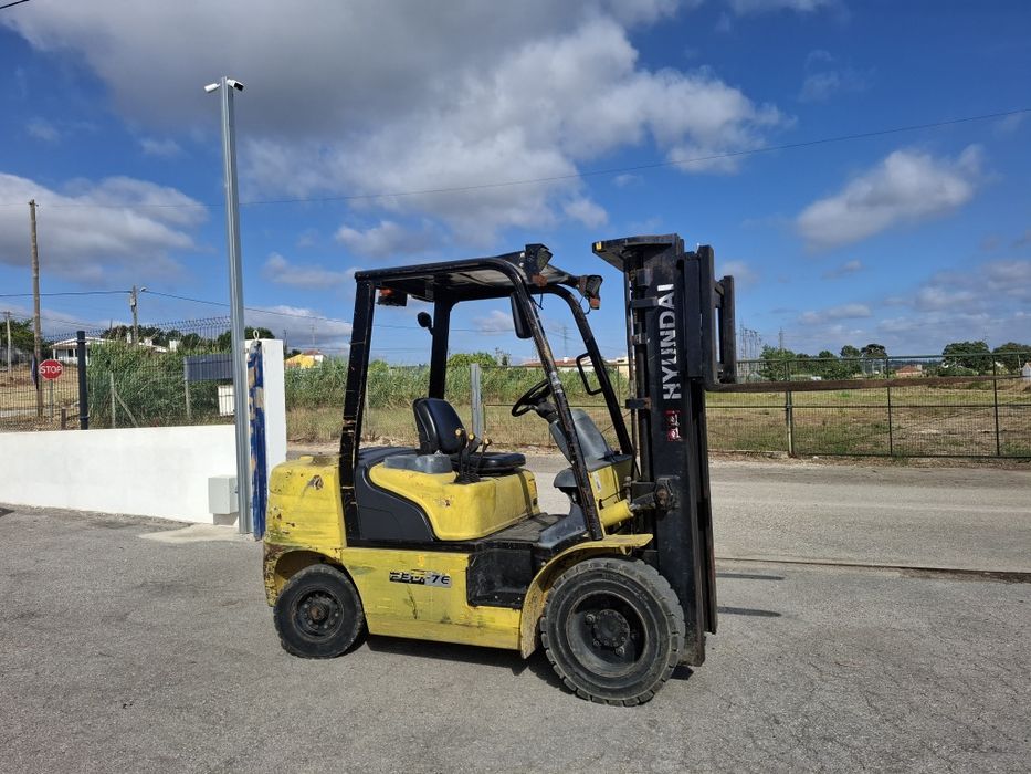 Empilhador Hyundai 3.3 diesel