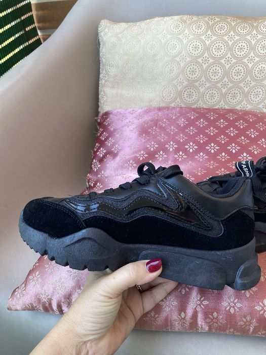 Tenis plataforma pretos novos