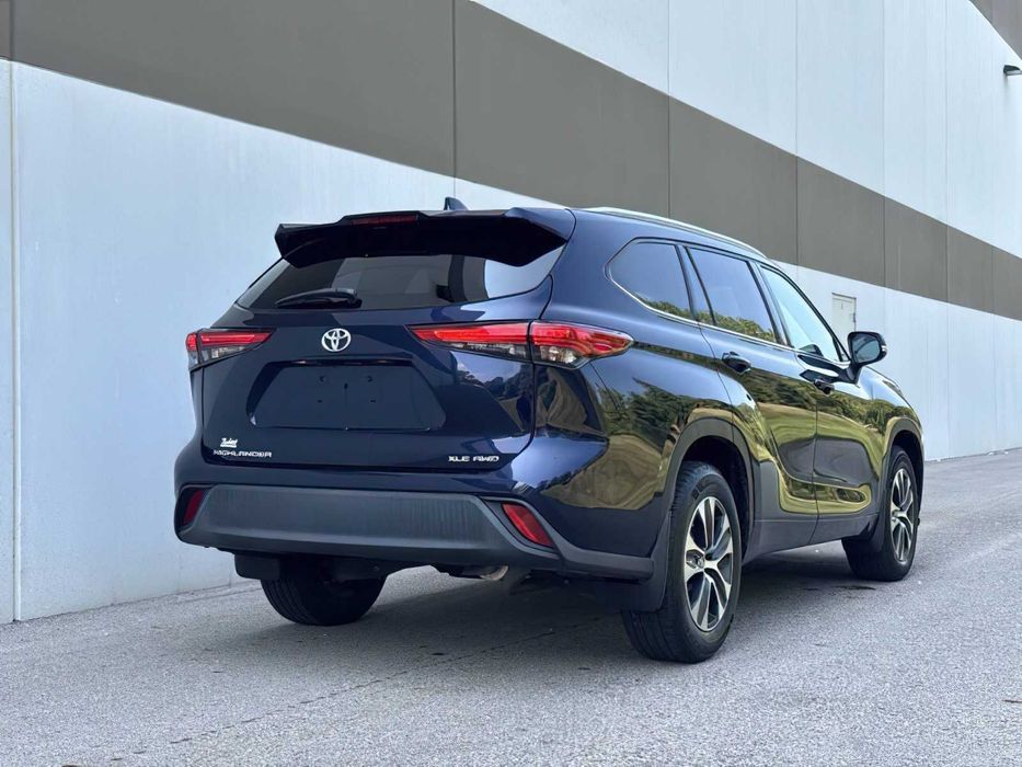 Toyota Highlander XSE      2021