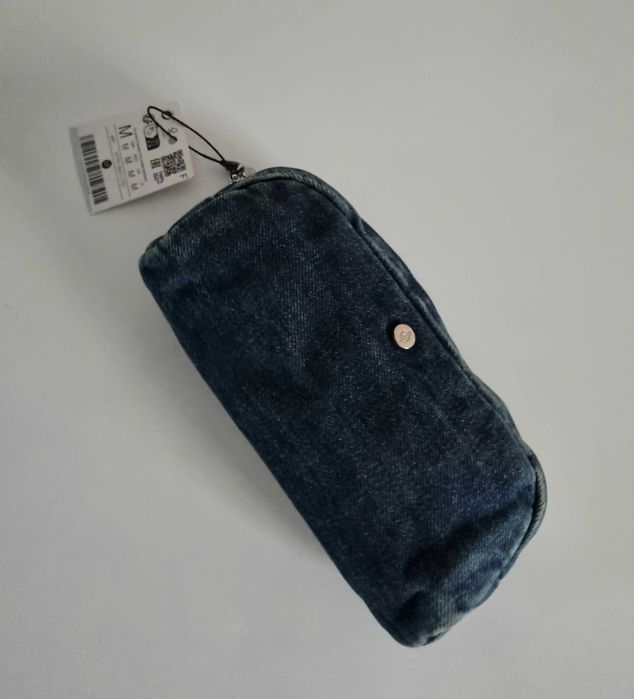 Etui na okulary jeans Stradivarius