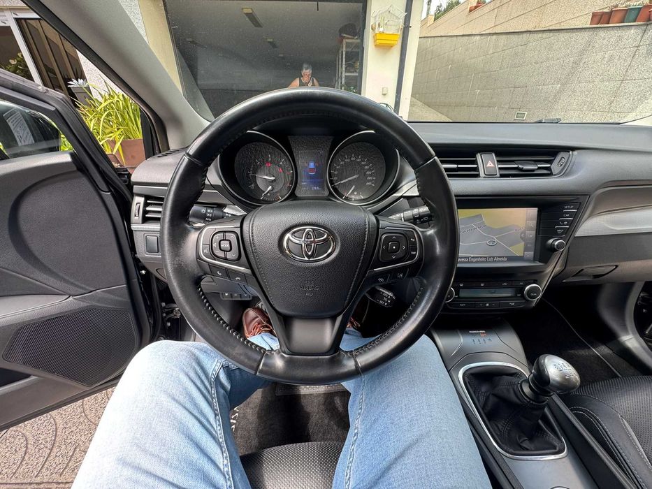 Toyota Avensis D4D