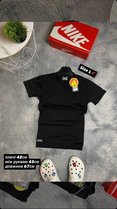 Продам мужская компрессионная футболка Under Armour new L розмір чорна