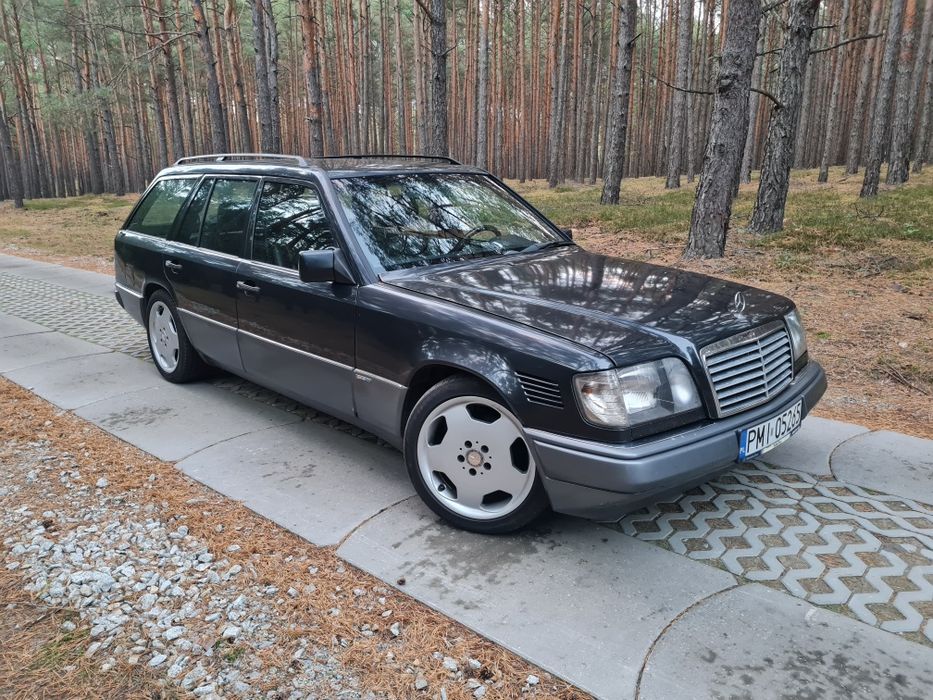 Mercedes-Benz W124