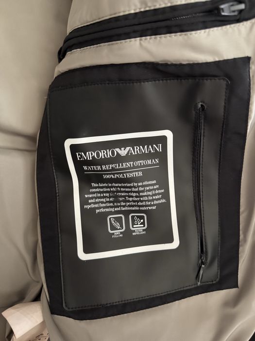 Пухова куртка Emporio Armani,оригінал