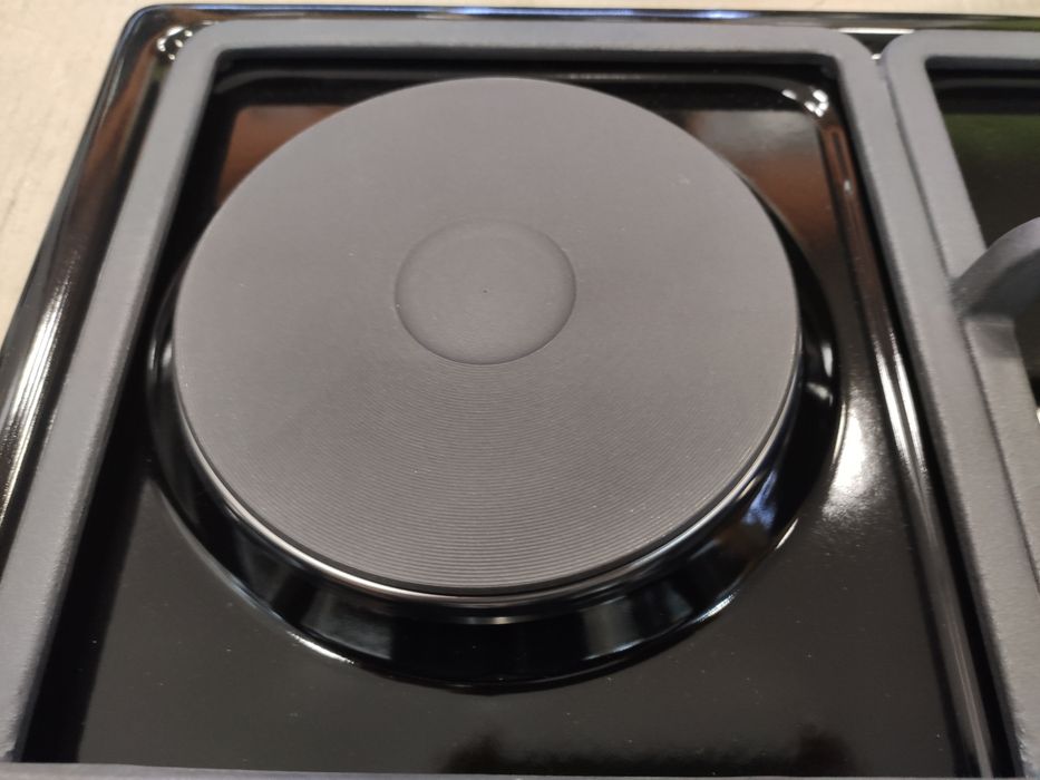 Поверхность газовая+электро KUMTEL Турция черный