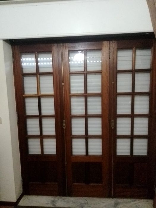 Janela com vidros