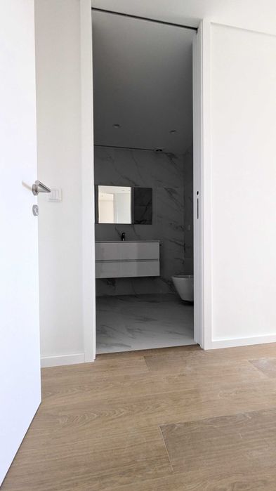 Apartamento T2 - Grandes Vistas\ Varanda\ L. Garagem, Centro V.N.Gaia