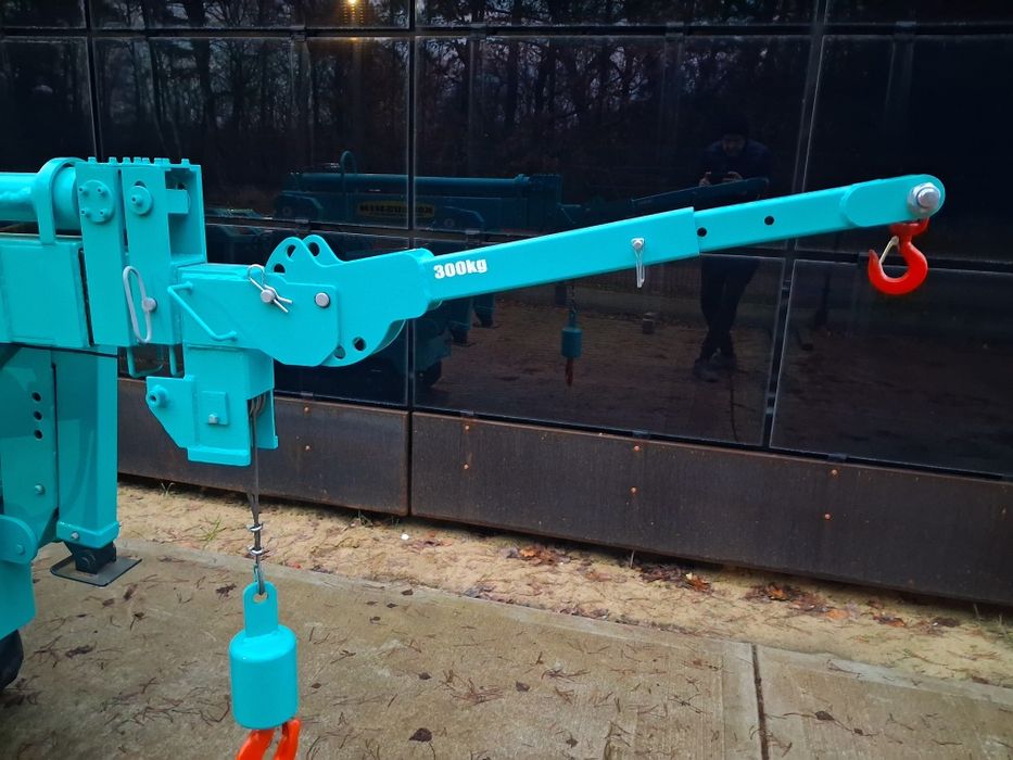 Mini Żuraw gąsienicowa dźwig pająk Koushin bi energy maeda unic