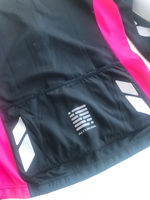 Вітровка жіноча, спортивна