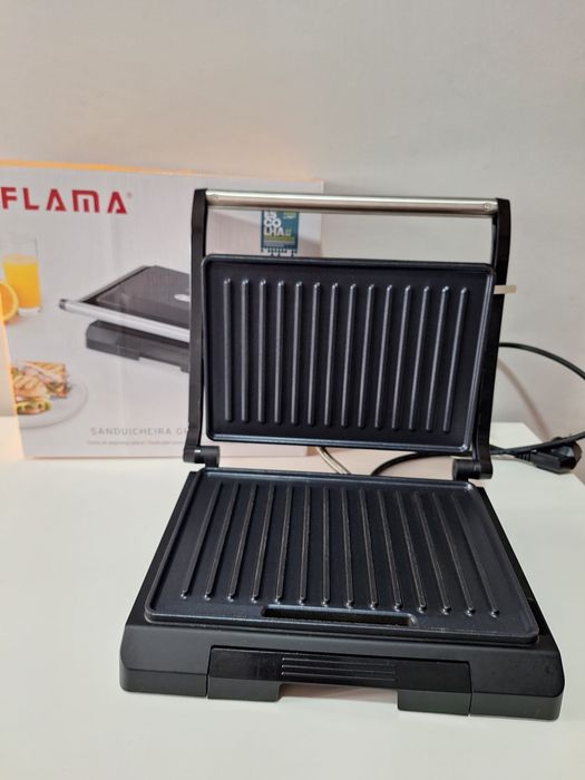Sanduicheira Grill FLAMA