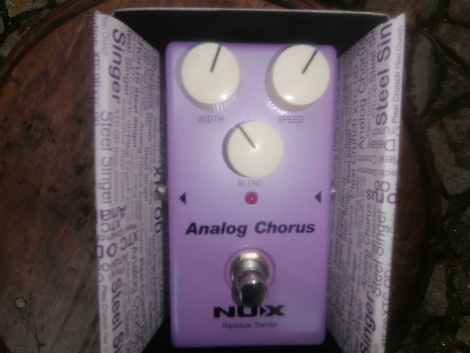 pedal chorus nux analogico como novo