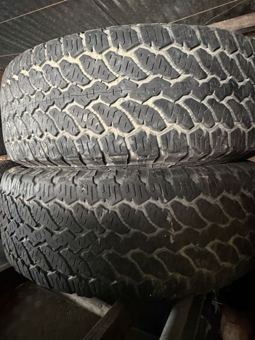 3 pares de pneus 265/70-255/65 R17