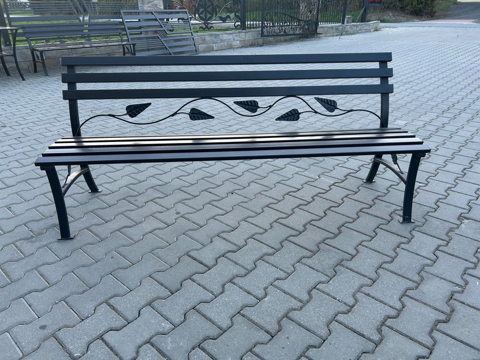 Meble ogrodowe metalowe  stół + 2 ławki
