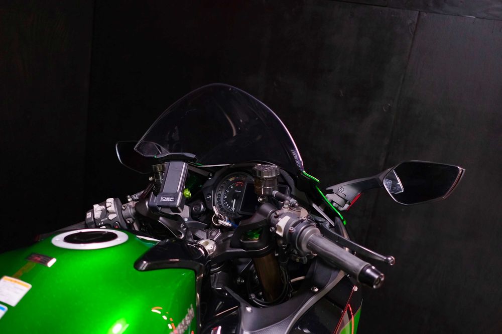 Kawasaki ninja H2-SX SE із Японії
