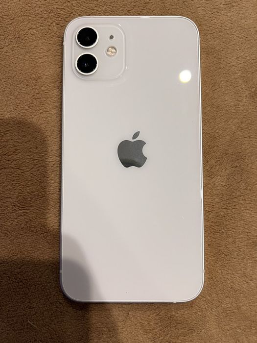 IPHONE  12. 64gb.
