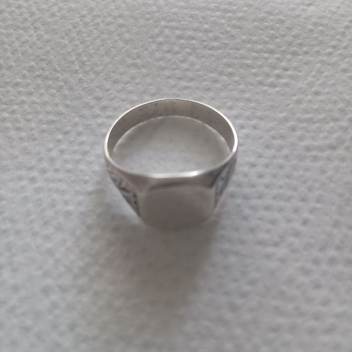 Sprzedam  sygnet srebro