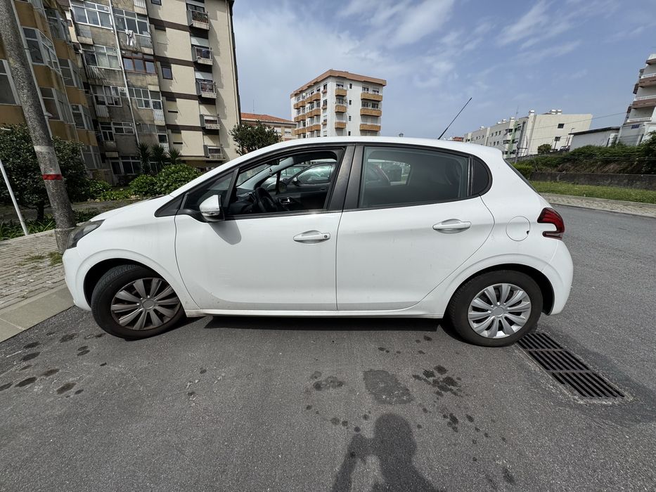Peugeot 208 1.2 VTi