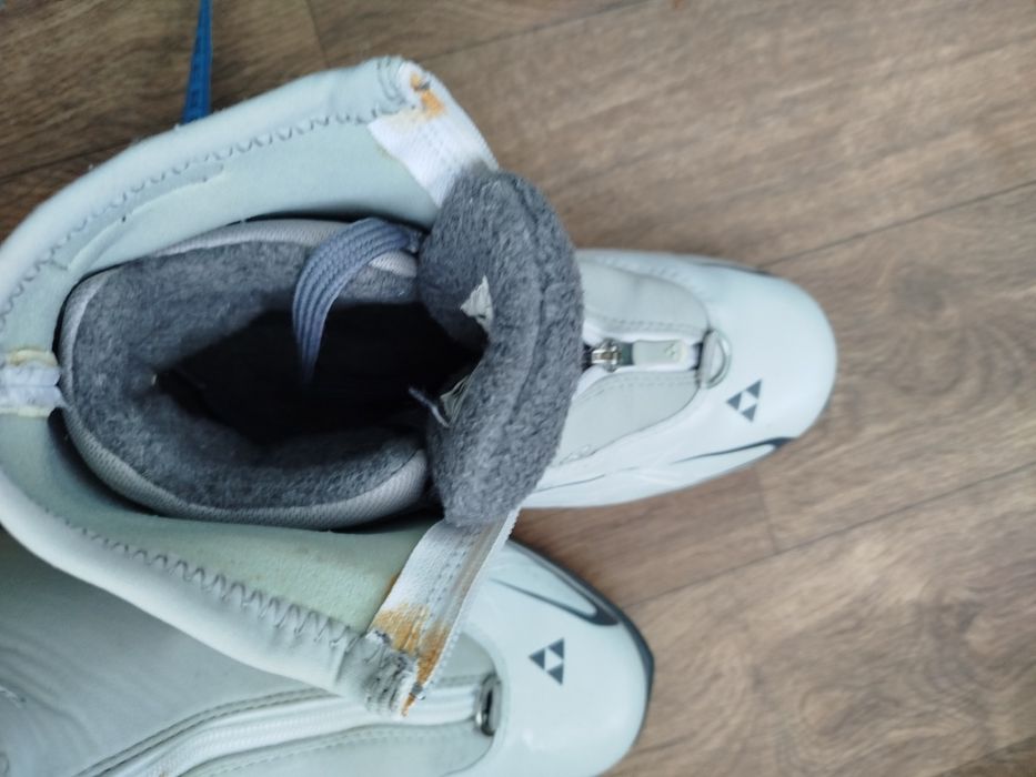 Черевики, ботінки. Взуття для бігових лиж Fischer NNN. 38 розмір.