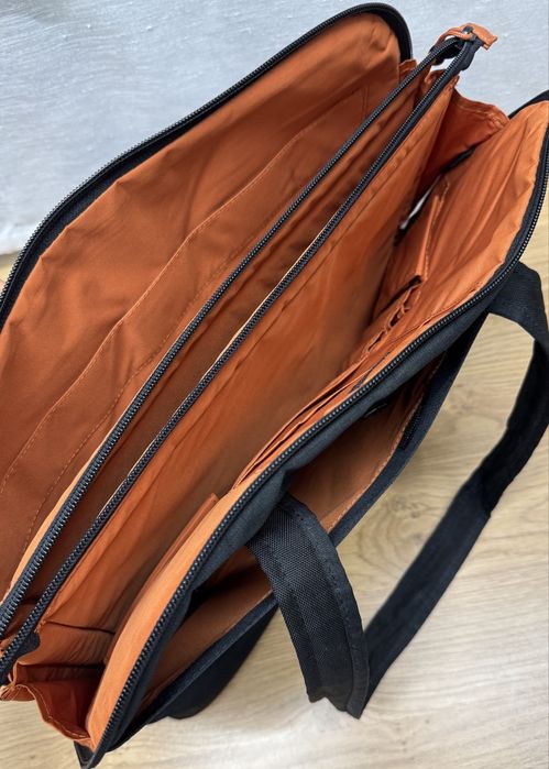 Сумка для ноутбука Lowepro