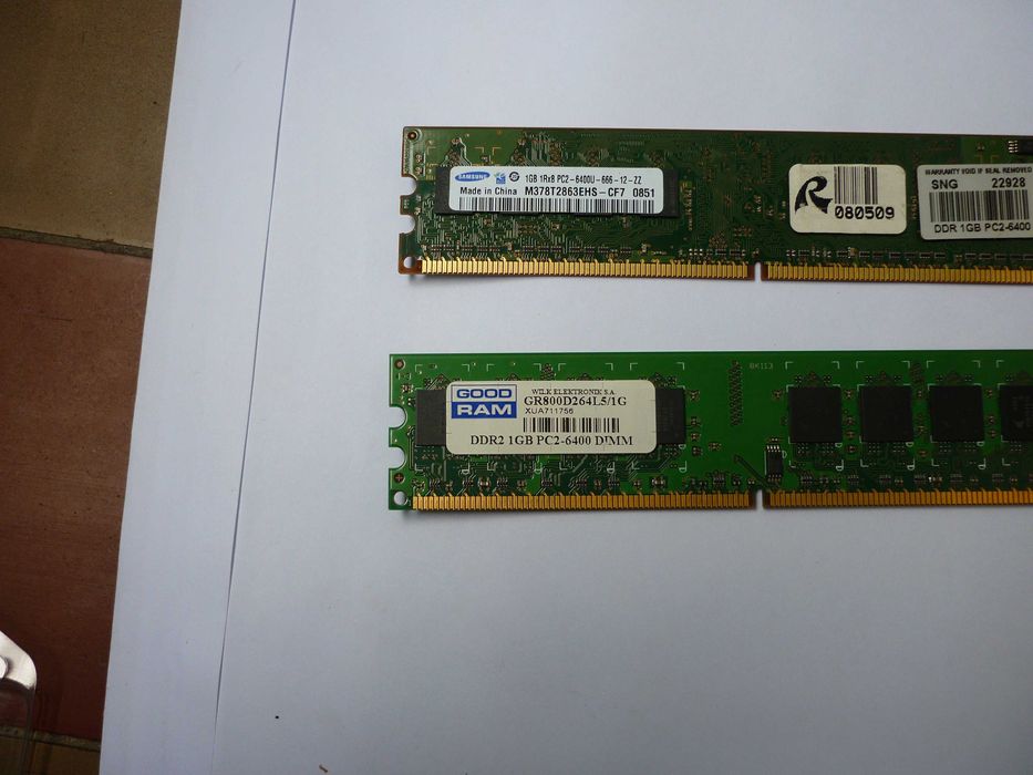 Оперативна пам'ять.DDR2-800 МГц.Дві планки по 1 ГБ.