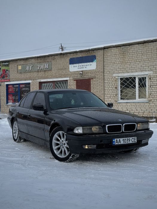 Bmw e38 740i 7 series v8 m62b44 4.4л Срочно!