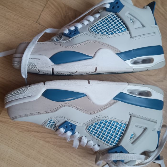 Buty Air Jordan 4 Retro  „Military Blue” 38