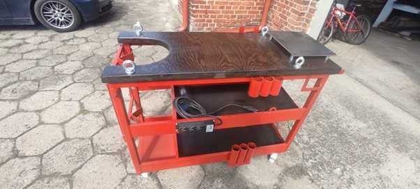 Wózek spawalniczo monterski