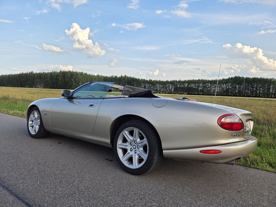 Jaguar XK8 kabriolet 4.0 V8 (2000)