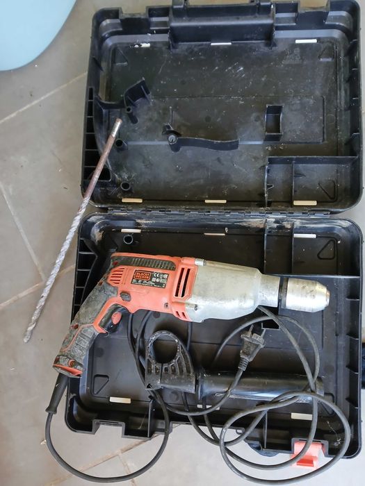 Berbequim black + decker