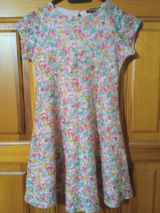 Платья для девочки лотом