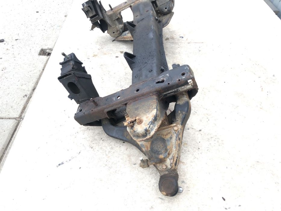 BELKA POD SILNIK MERCEDES W903 2.2 129KM A9013302300 SANKI