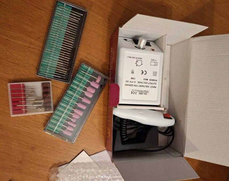 Frezarka do Paznokci Hybryda Manicure + Zestaw Frezów