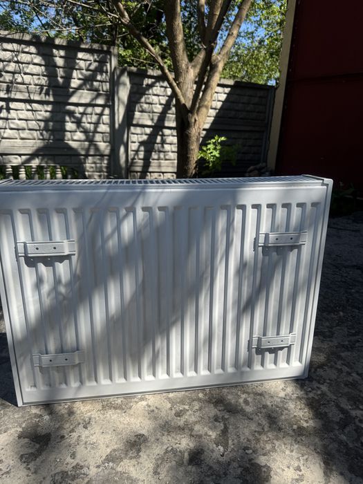 Радіатор опалення Grandini 700/500/100 Новий, без упаковки.