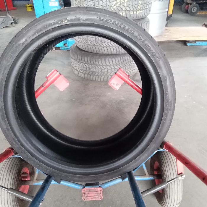 235/35R19 91Y Hankook Ventus S1evo3  (1 szt)